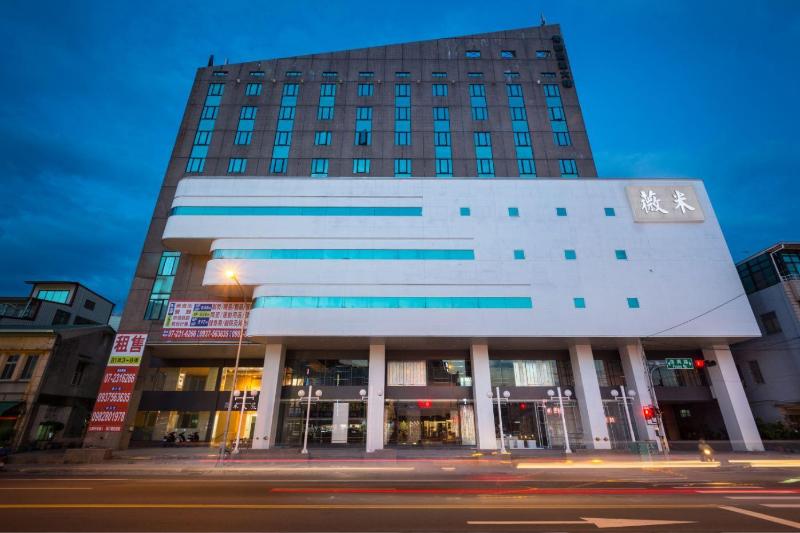 Wemeet Hotel image