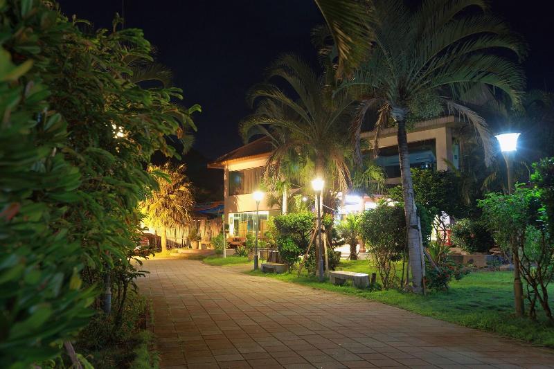 The Mudan Hot Springs Resort & Villa image