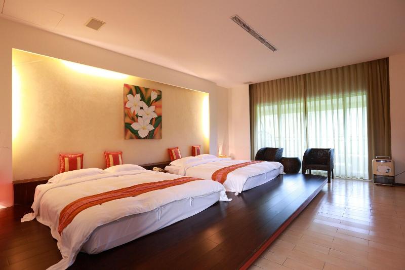 The Mudan Hot Springs Resort & Villa image