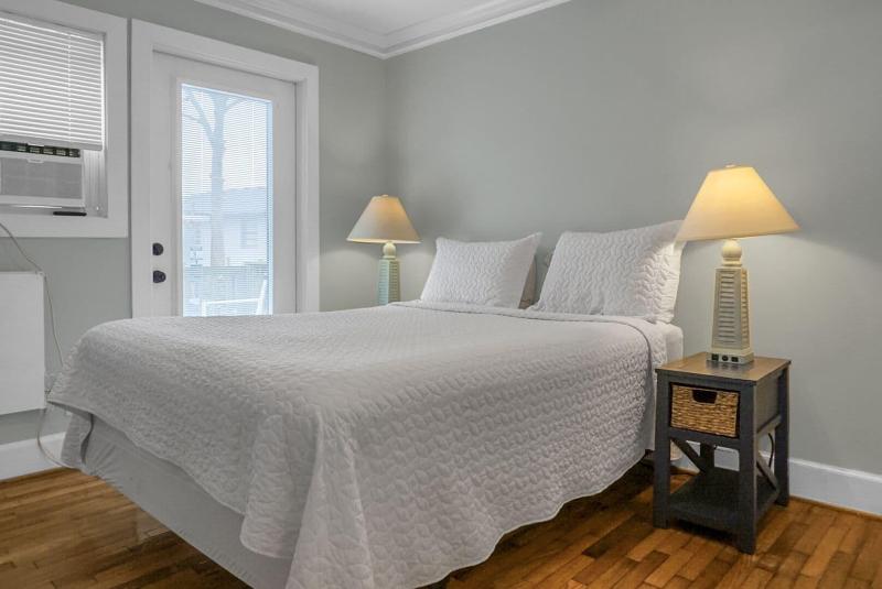 Carolina Beach Inn image