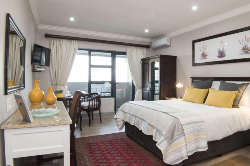 Hillside Guesthouse image