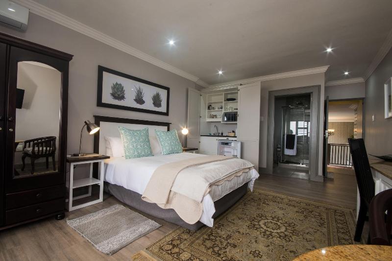 Hillside Guesthouse image