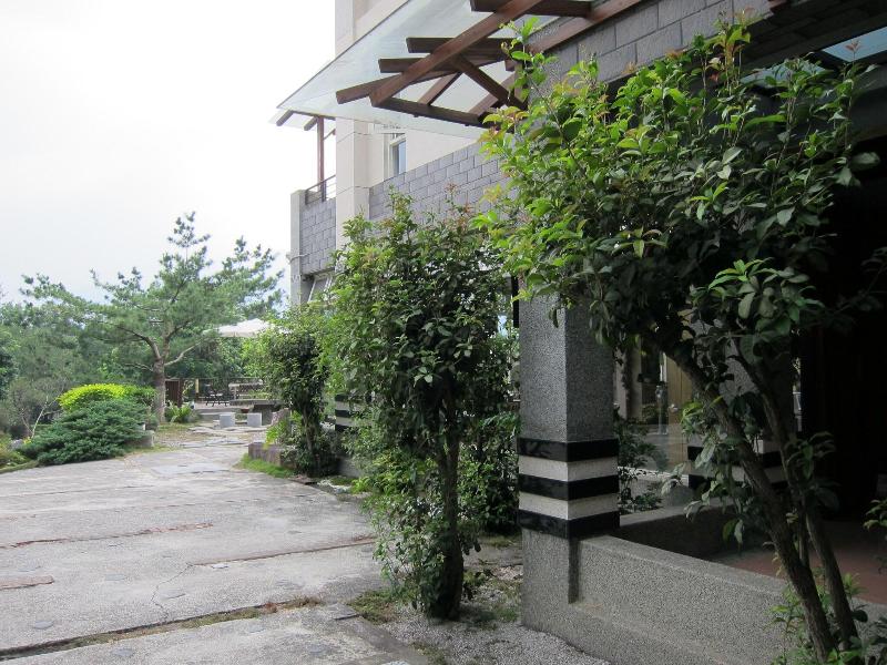Zen And Pine Resort image