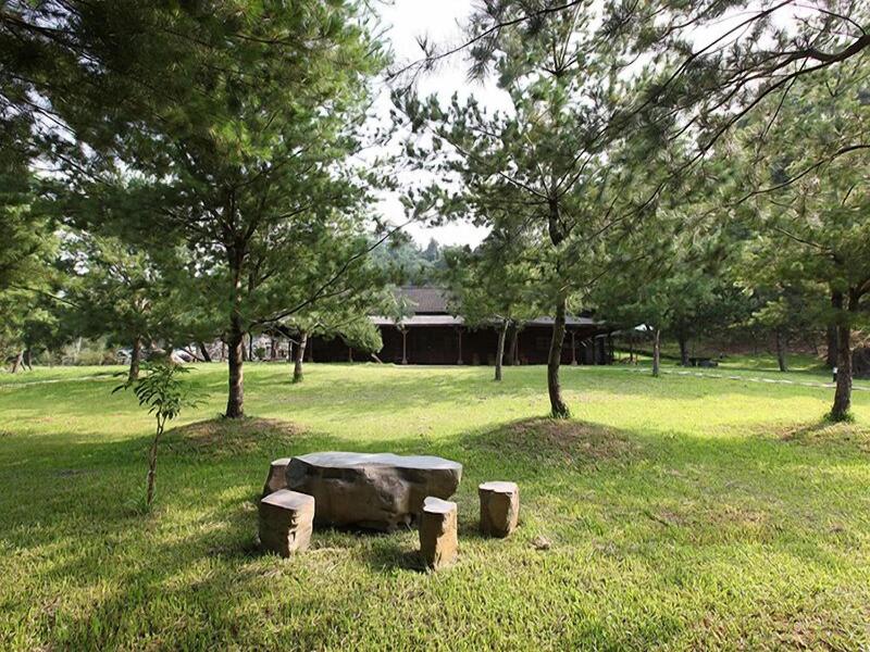 Zen And Pine Resort image