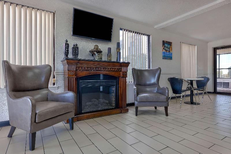 Motel 6 Cookeville, TN image