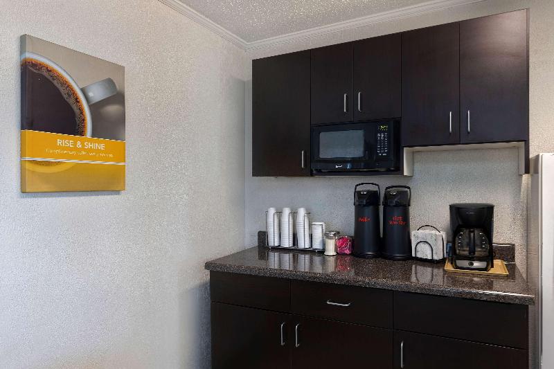 Motel 6 Cookeville, TN image