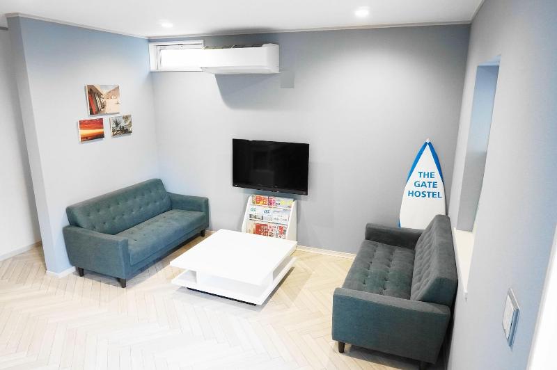 The Gate Hostel Shonan Fujisawa image