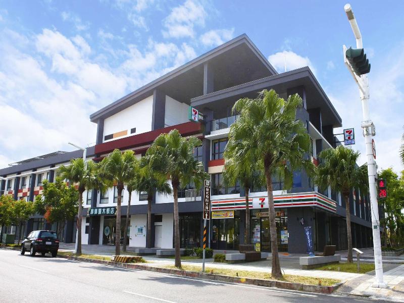The Brick Hotel image