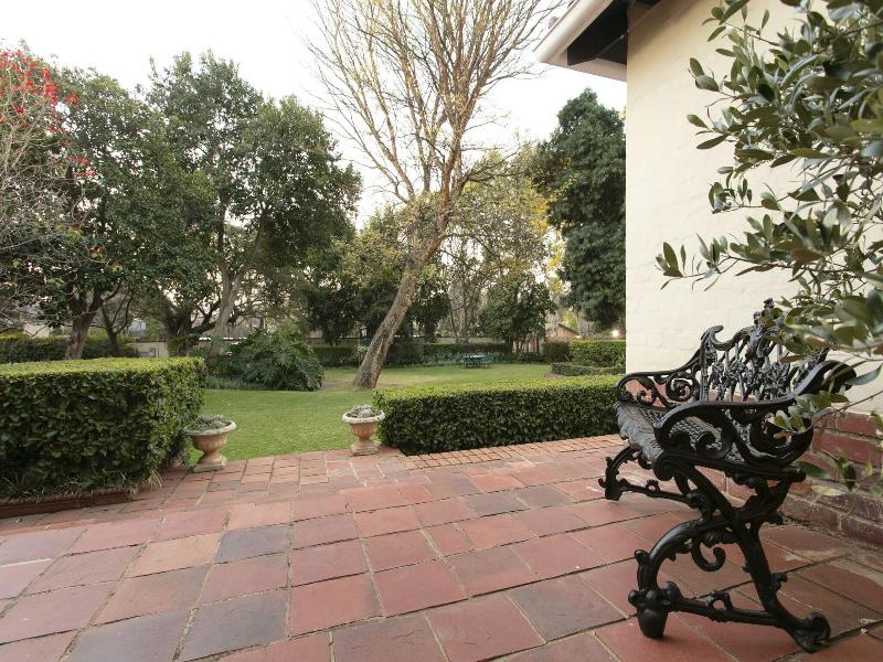 Brooklyn Manor image