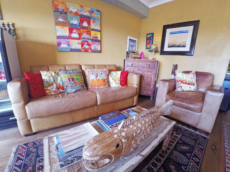 Dolphin Inn Guest House image