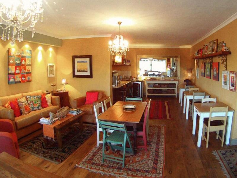 Dolphin Inn Guest House image