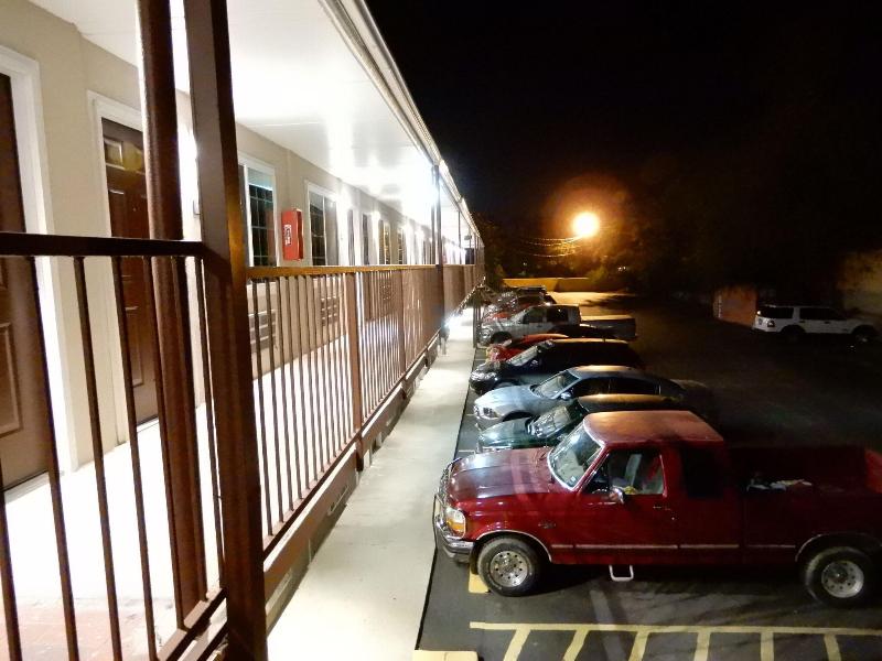 Fiesta Inn Mcallen image