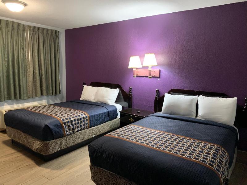 Texas Inn Airport Mcallen image