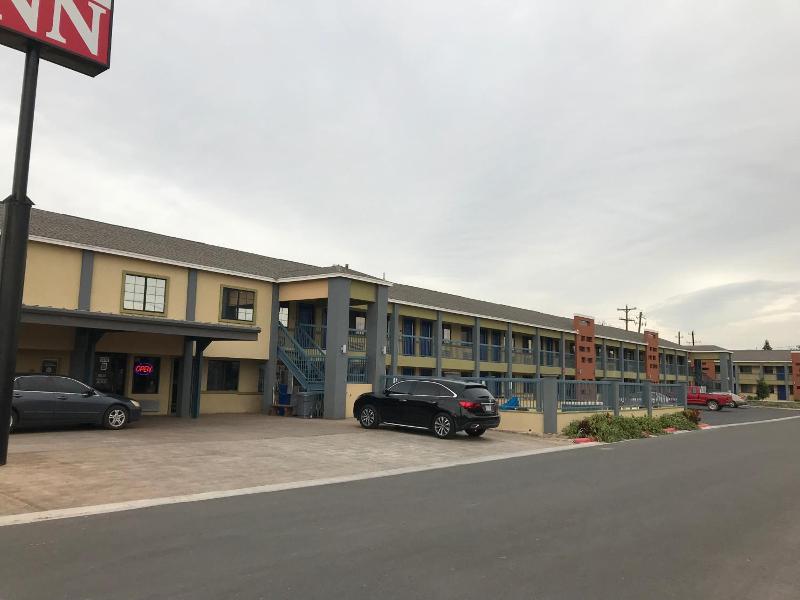 Texas Inn Airport Mcallen image