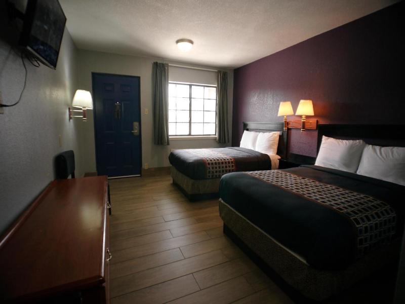 Texas Inn Airport Mcallen image