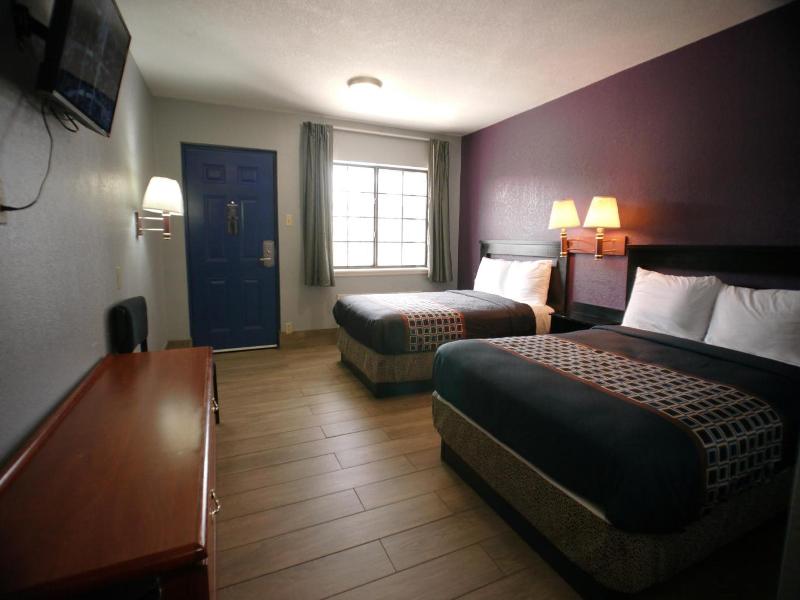 Texas Inn Airport Mcallen image