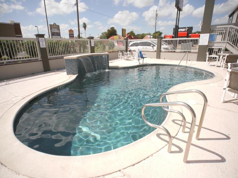 Texas Inn Airport Mcallen image