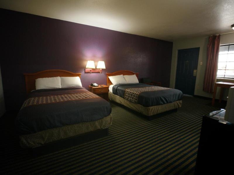 Texas Inn Airport Mcallen image
