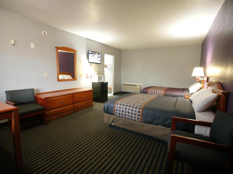 Texas Inn Airport Mcallen image