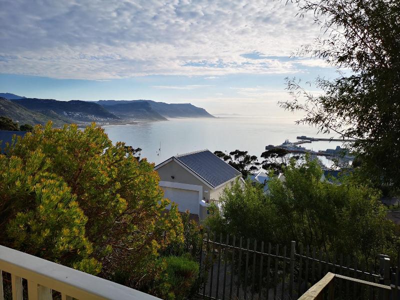 Albatross Guest House image