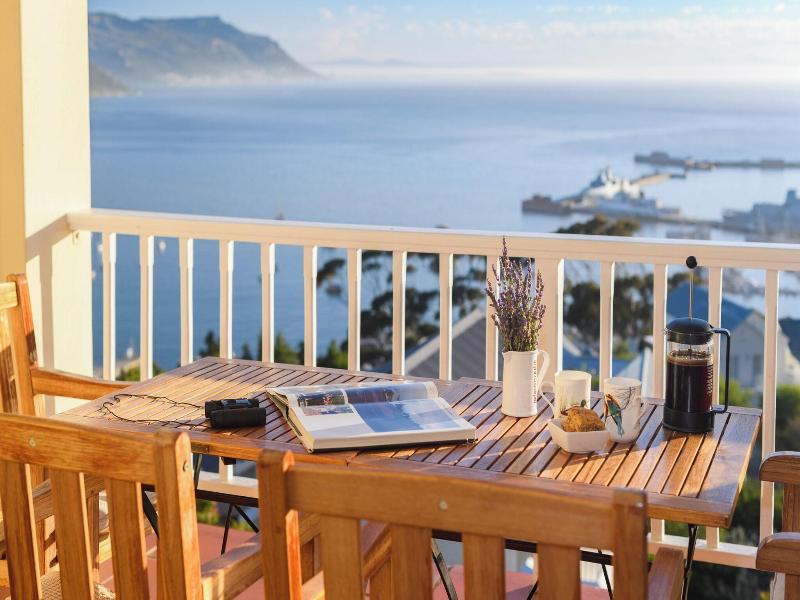 Albatross Guest House image