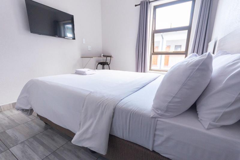 Ecomotel O.R Tambo Intl image
