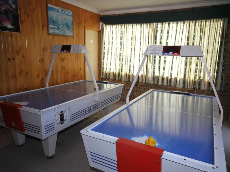 Acacia Snowy Motel image