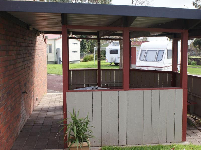 Warrnambool Motel And Holiday Park