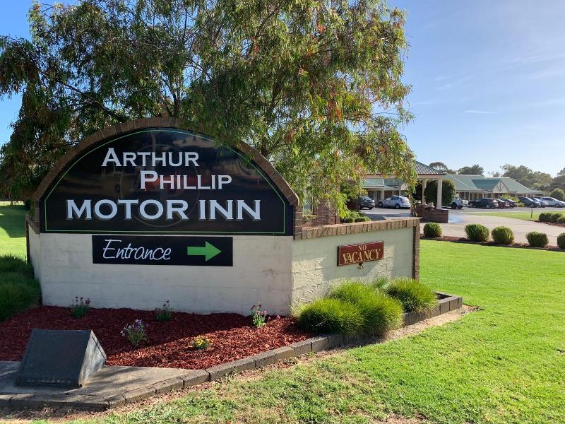 Arthur Phillip Motor Inn image