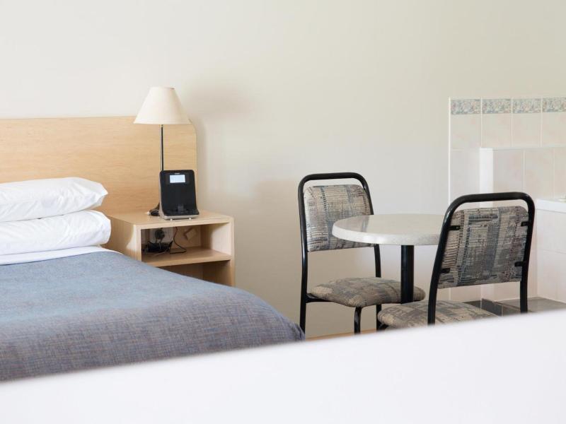 Arthur Phillip Motor Inn image