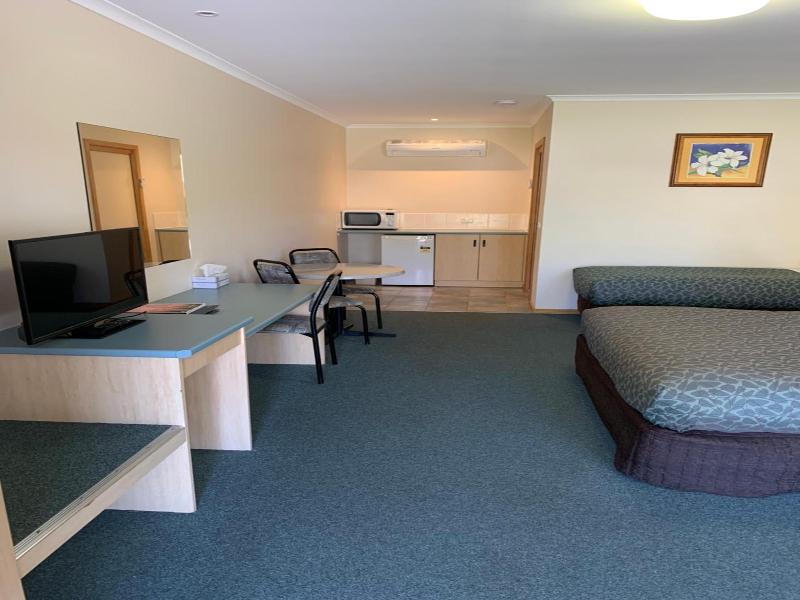 Arthur Phillip Motor Inn image