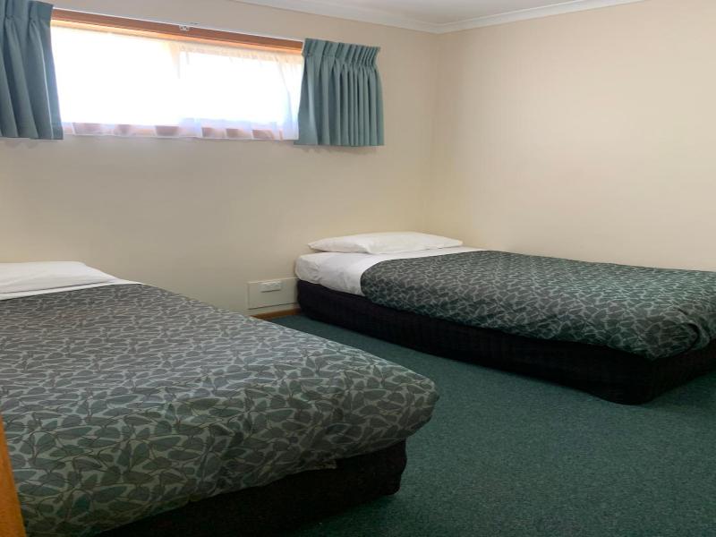 Arthur Phillip Motor Inn image