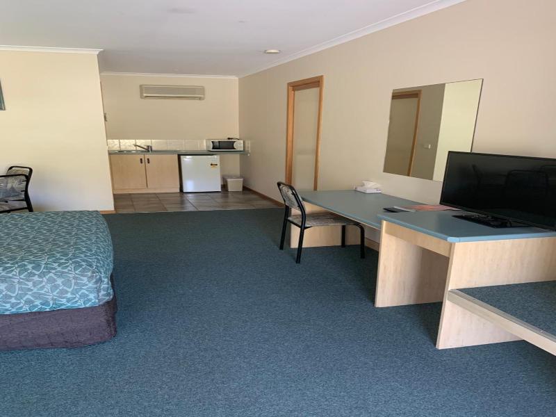 Arthur Phillip Motor Inn image