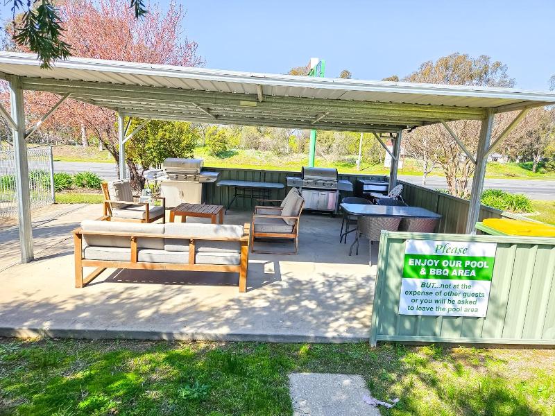 Green Door Motel image