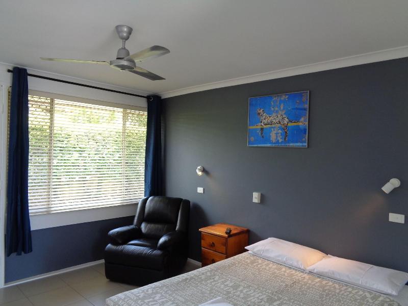 Aspley Sunset Motel image