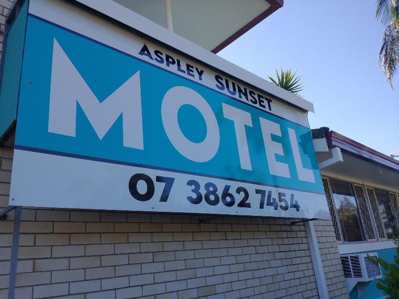 Aspley Sunset Motel image
