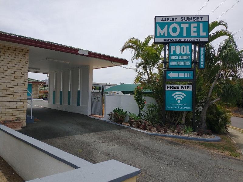 Aspley Sunset Motel image