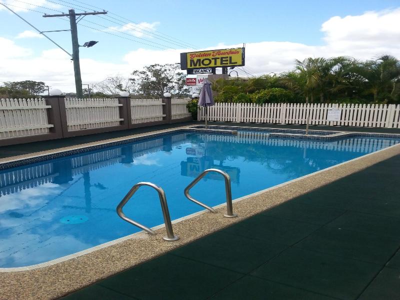 Golden Fountain Motel