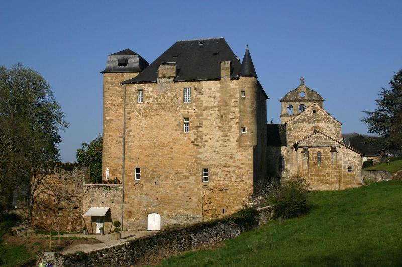 Chateau De Lissac image