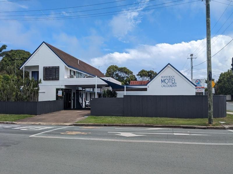 Moffat Beach Motel Caloundra image