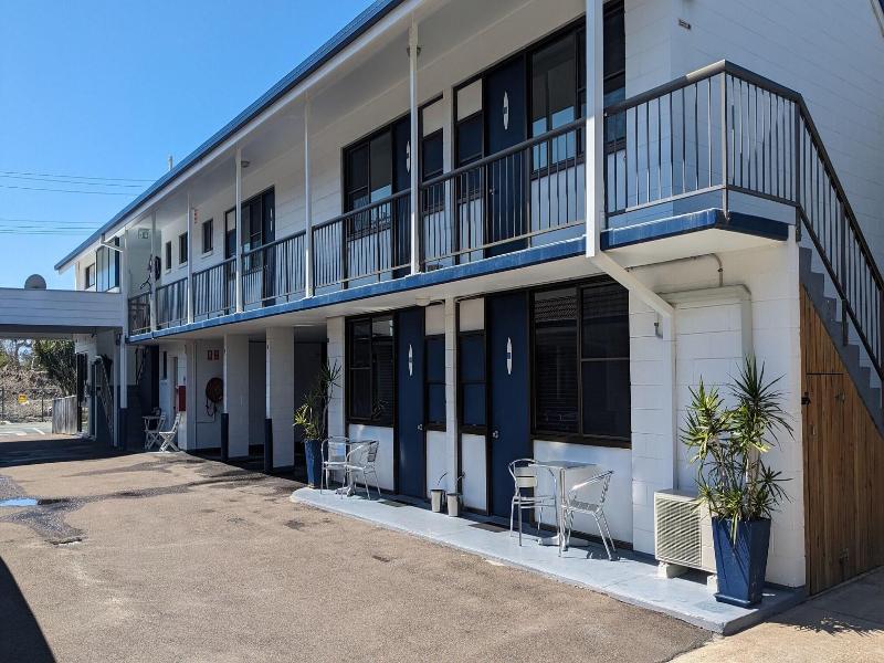 Moffat Beach Motel Caloundra image
