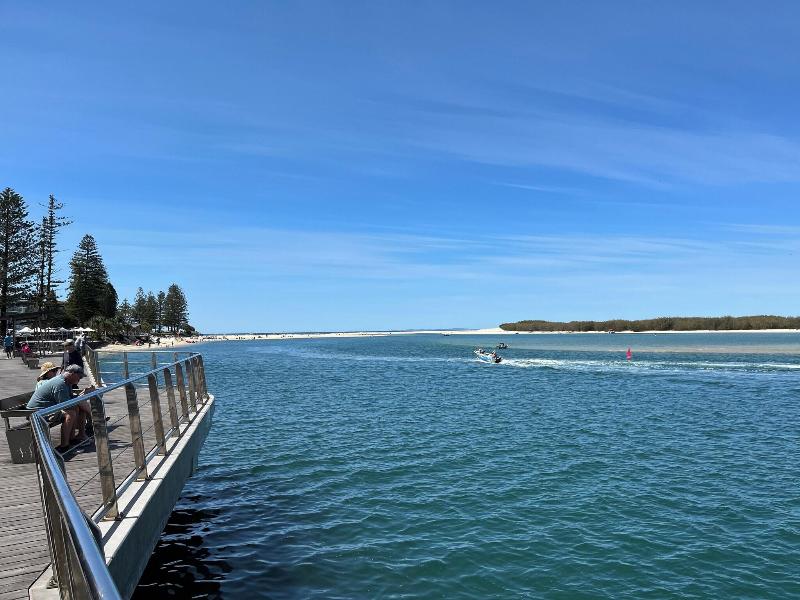 Moffat Beach Motel Caloundra image