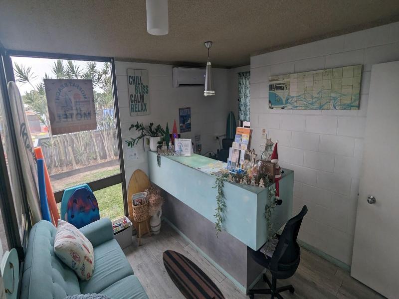 Moffat Beach Motel Caloundra image