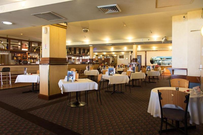 Grand Tasman Hotel image