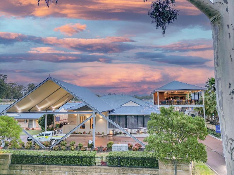 Collie Ridge Motel