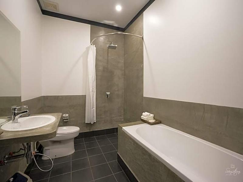 Noni Tree Hostel image