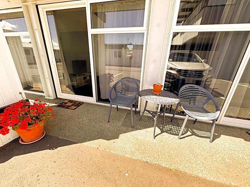 Waikanae Beach Motel image