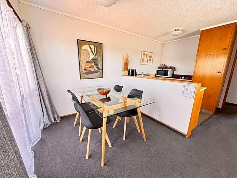 Waikanae Beach Motel image