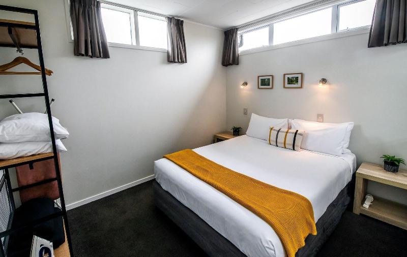 Aura Accommodation image
