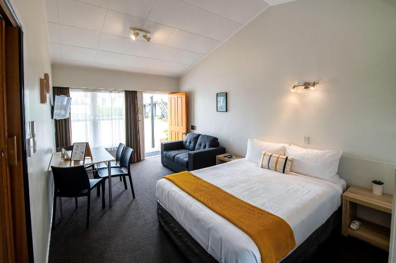 Aura Accommodation image